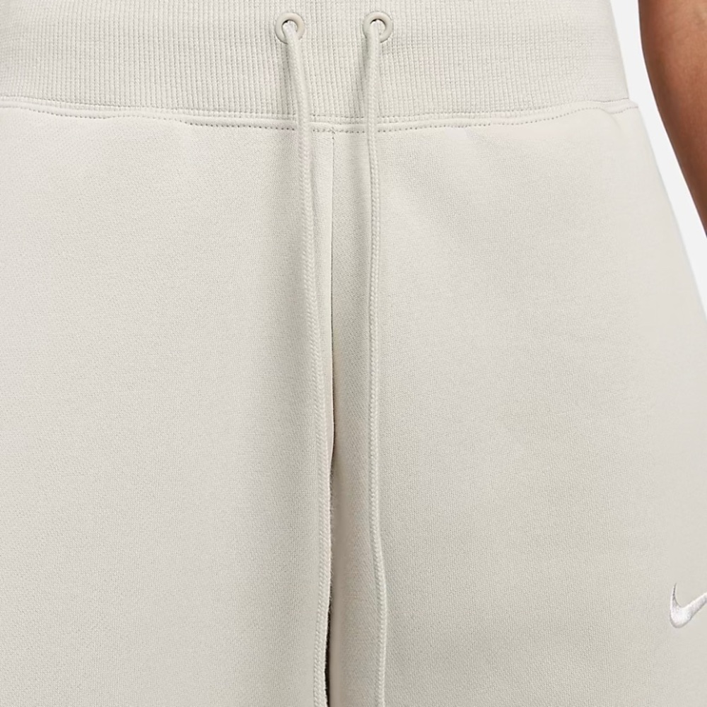 Nike Sportswear Phoenix Fleece Wide Leg Sweatpants Brand New Size M(8-10) - Picture 4 of 5